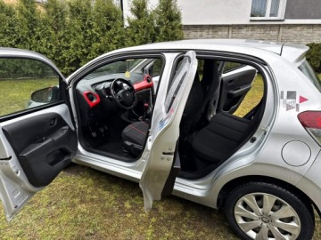 Peugeot 108 1.2 VTi 82KM 2016 Peugeot 108 1,2 PureTech 82KM 5D Klima 87.000km FV, zdjęcie 5