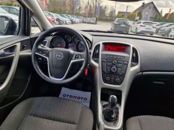 Opel Astra J Hatchback 5d 1.6 Twinport ECOTEC 115KM 2011 Opel Astra Sliczna 1.6 b Doinwestowana Bezwypadkowa Zarejestrowana Gwaranc, zdjęcie 22