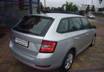 Skoda Fabia III Kombi Facelifting 1.0 TSI 110KM 2020 Skoda Fabia Skoda Fabia III Salon PL - serwis Benzyna 110KM, zdjęcie 6