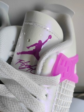 Buty Nike Air Jordan 4 Hyper Violet 38.5 FQ1314-151