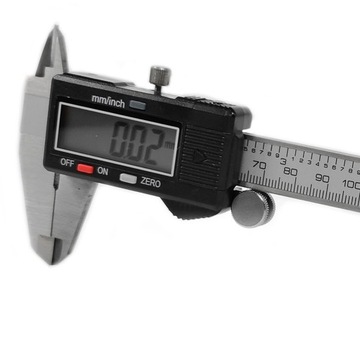 SUWMIARKA ELEKTRONICZNA CYFROWA LCD NIERDZEWNA 150mm + ETUI