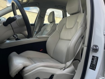 Volvo XC60 II Crossover D4 190KM 2019 Volvo XC 60 FV23% SalonPL D4 Inscription LED Tempo, zdjęcie 12