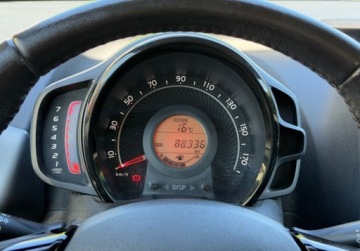 Toyota Aygo II Hatchback 3d Facelifting 1.0 VVT-i 72KM 2019 Toyota Aygo 1,0 72KM LIFT Android Kamera LED Tempomat Bezwypadkowy Dla wym, zdjęcie 13