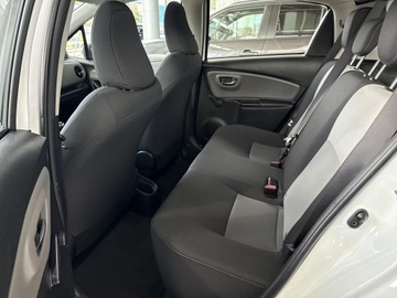 Toyota Yaris III Hatchback 5d Facelifting 2017 1.5 Dual VVT-iE 111KM 2019 Toyota Yaris 1,5-Dual-VVT-iE III (2011-2019) 1,5-D, zdjęcie 13