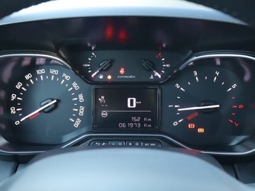 Citroen C3 Aircross  I Crossover 1.2 PureTech 110KM 2020 Citroen C3 Aircross 1.2 PureTech, Salon Polska, zdjęcie 10