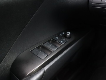 Toyota Camry IX Sedan 2.5 Hybrid Dynamic Force 218KM 2021 Toyota Camry 2.5 Hybrid, Salon Polska, zdjęcie 15