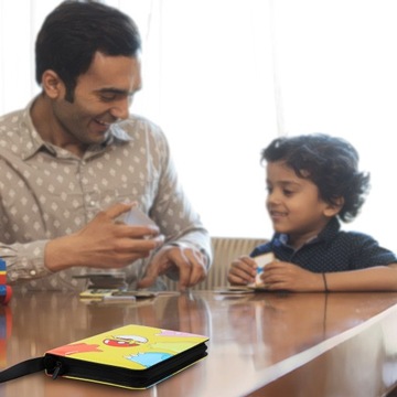 АЛЬБОМ НА 400 КАРТ ПОКЕМОН, ДЕРЖАТЕЛЬ С ТАПОЧКОЙ