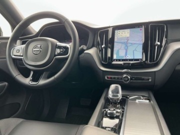 Volvo XC60 II 2022 Volvo XC 60 B5 D 235 KM AWD Kamera 360, Pneumatyka,Harman, Blis, Cta, ACC,, zdjęcie 20