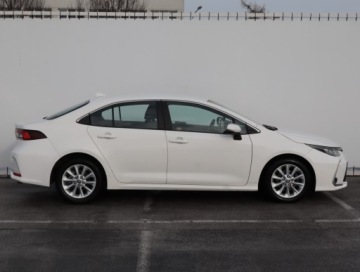 Toyota Corolla XII Sedan Facelifting 1.5 VVT-i 125KM 2023 Toyota Corolla 1.5 VVT-i, Salon Polska, zdjęcie 5