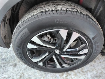 Peugeot 2008 II SUV 1.2 PureTech 130KM 2021 Peugeot 2008 GT Automat Panorama Kamera Full LED 1.2 Benzyna 130KM, zdjęcie 9