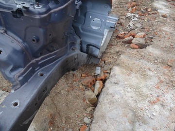 MAZDA 6 GH 2008-2012 ПРАВАЯ СТОЙКА