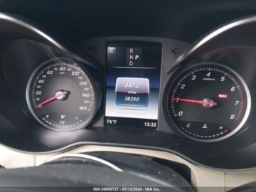 Mercedes GLC C253 2019 Mercedes-Benz GLC 2019 Mercedes-Benz GLC GLC 300 SUV 2.0 Benzyna 241KM, zdjęcie 13