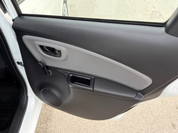 Toyota Yaris III Hatchback 5d Facelifting 2017 1.0 VVT-i 72KM 2020 TOYOTA YARIS 1.0 Life KRAJOWA BEZWYPADKOWA I WŁAŚCICIEL, zdjęcie 6