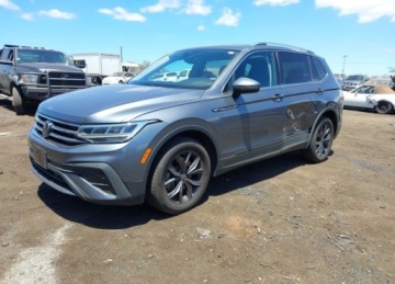 Volkswagen Tiguan II 2023 Volkswagen Tiguan 2023r., 2.0t Se, 2L, od ubezpieczalni 2.0 Benzyna 187KM, zdjęcie 1