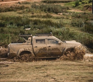 KOŠ KUFR STŘEŠNÍ NISSAN PATROL