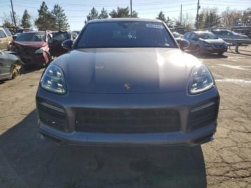 Porsche Cayenne III 2019 Porsche Cayenne 2019, 3.0L, 4x4, HYBRID, porysowany lakier 3.0 Hybryda, zdjęcie 1