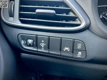 Hyundai i30 III Hatchback 1.4 MPI 100KM 2019 Hyundai i30 Black Weekend-bardzo Maly Przebieg-Serwisowany 1.4 Benzyna, zdjęcie 22