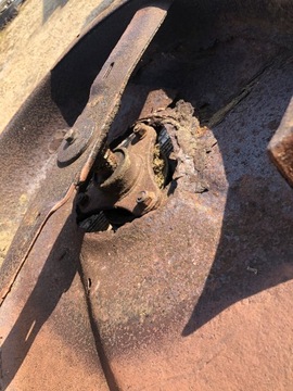 Косиско тракторный режущий агрегат Honda 2213