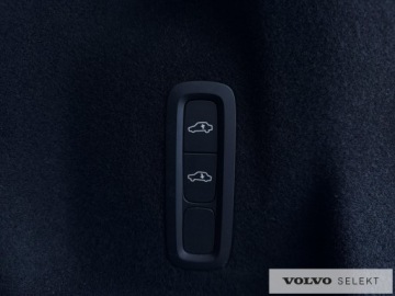 Volvo XC60 II Crossover Plug-In Facelifting 2.0 T8 455KM 2024 Volvo XC 60 XC60 T8 Plug-In Hybrid AWD Ultra Dark, zdjęcie 32