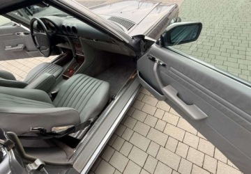 Mercedes SL R107 1987 Mercedes-Benz SL Mercedes-Benz SL 4.9 Benzyna 223KM, zdjęcie 25