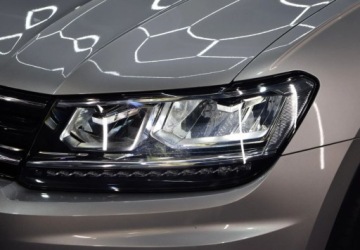 Volkswagen Tiguan II SUV 1.5 TSI EVO 150KM 2018 Volkswagen Tiguan PL Salon _ Automat _ Kamera _ Relingi _ 2 kompl kol 1.5, zdjęcie 20