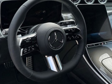 Mercedes GLC C254/X254 Coupe 2.0 200 204KM 2026 MERCEDES-BENZ GLC 200 4-Matic AMG Line 2.0(204KM) 2026, zdjęcie 6