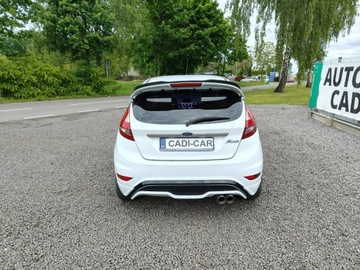 Ford Fiesta VII Hatchback 5d 1.6 Ti-VCT 120KM 2010 Ford Fiesta Pakiet ST-line, zdjęcie 4