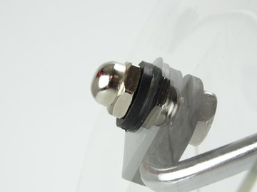 Универсальное лобовое стекло для мотоцикла + крепления