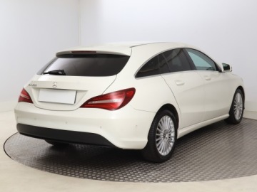 Mercedes CLA C117 Shooting Brake 1.6 200 156KM 2016 Mercedes CLA 200, Salon Polska, Skóra, Klima, zdjęcie 4