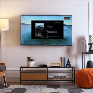 Декодер-тюнер Manta DVBT024PRO DVBT2/HEVC Remote