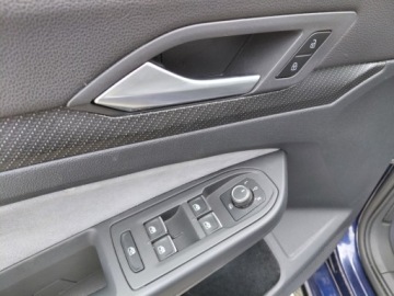 Volkswagen Golf VIII Variant 1.5 TSI 150KM 2023 Volkswagen Golf R Line Panorama Kamera Harman Kardon 1.5 Benzyna 150KM, zdjęcie 7