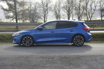 Ford Focus III Hatchback 5d facelifting 1.5 TDCi 120KM 2018 Ford Focus 1.5EcoBlue STLine doinwestowany Android, zdjęcie 2