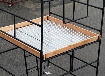 Rusztowania Warszawskie PODEST ALUMINIOWY PEŁNY