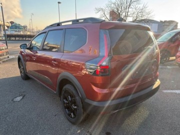 Dacia Jogger 2026 Od ręki - Extreme 7os. 1.2 Eco-G LPG 120KM / Pakiet Zimowy, zdjęcie 2