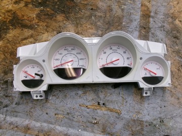 DODGE CHALLENGER 08-14 PŘÍSTROJOVÁ DESKA BUDÍKY 3,6