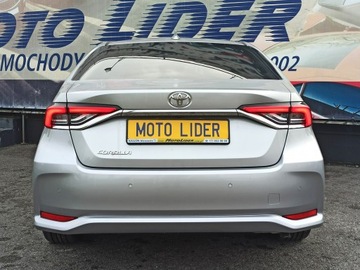 Toyota Corolla XII Sedan Facelifting 1.5 VVT-i 125KM 2023 Toyota Corolla jak nowy, zdjęcie 4