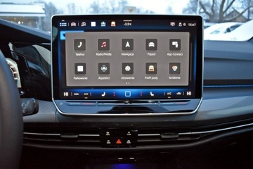 Volkswagen Golf VIII Hatchback 1.5 TSI EVO 150KM 2024 Volkswagen Golf Bezwypadkowy / Salon Polska /, zdjęcie 19