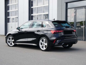 Audi A3 8Y Sportback Facelifting 1.5 35 TFSI 150KM 2026 AUDI A3 35 TFSI S Line Hatchback 1.5 (150KM) 2026, zdjęcie 2