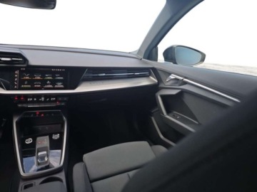 Audi A3 8Y Limousine 2.0 40 TFSI 190KM 2023 Audi A3 Limousine 2.0 Benzyna 190KM, zdjęcie 15