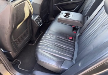 Peugeot 3008 II Crossover 1.2 PureTech 130KM 2018 Peugeot 3008 bezwypadekserwis asoALLUR BIZNESpanorama 1.2 Benzyna 130KM, zdjęcie 18