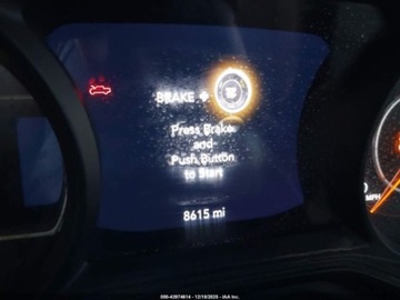 Jeep Gladiator 2024 Jeep Gladiator Mojave 2024 3.6 Benzyna 285KM, zdjęcie 10