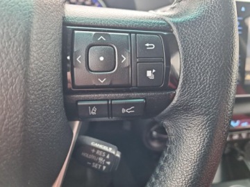 Toyota Hilux VIII Podwójna kabina 2.4 D-4D 150KM 2019 Toyota Hilux 2.4 D-4D Double Cab SR5 4x4 Toyota Hi, zdjęcie 18