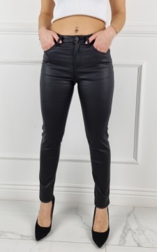 ЖЕНСКИЕ БРЮКИ С УТЕПЛЕННЫМ ПОКРЫТИЕМ