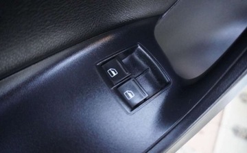 Seat Ibiza 2014 Seat Ibiza Bezwypadkowy Serwisowany 1-Wlasciciel Navi Tempomat 1.2 MPI Pie, zdjęcie 24