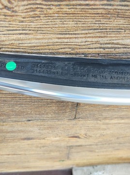 VOLVO XC40 21r КОМПЛЕКТ РЕЙГИН НА КРЫШЕ ХРОМ 31448383 31463591