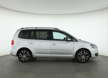 Volkswagen Touran II 2.0 TDI 140KM 2012 VW Touran 2.0 TDI, DSG, Navi, Xenon, Klima, zdjęcie 5