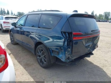 Chrysler Pacifica II 2023 Chrysler Pacifica Chrysler Pacifica Limited 3.6 Benzyna 295KM, zdjęcie 3