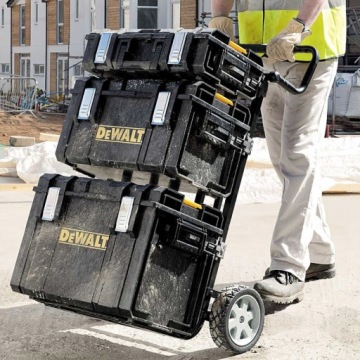 КОМБО-набор из 8 электроинструментов 18 В DeWALT DCK853P4