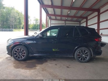 BMW X5 G05 2021 BMW X5 M50i sports activity vehicle 4.4 Benzyna 523KM, zdjęcie 3