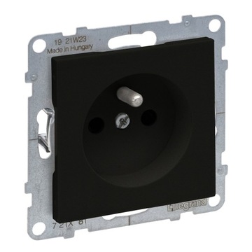 SUNO2 Gniazdo pojedyncze 2P+Z czarne 16A 250V zaciski automatyczne 721481